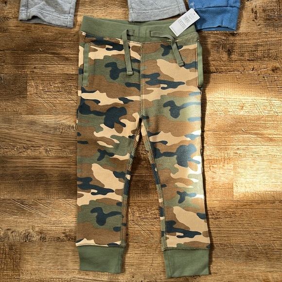 3T Gap Pull On Sweat Pants - Picture 2 of 4